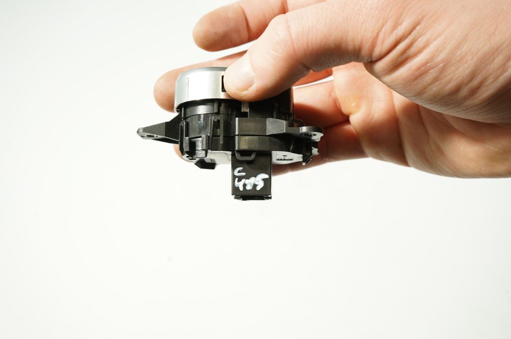 Engine start stop button switch (9)