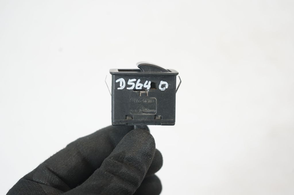 Electric window control switch (6)