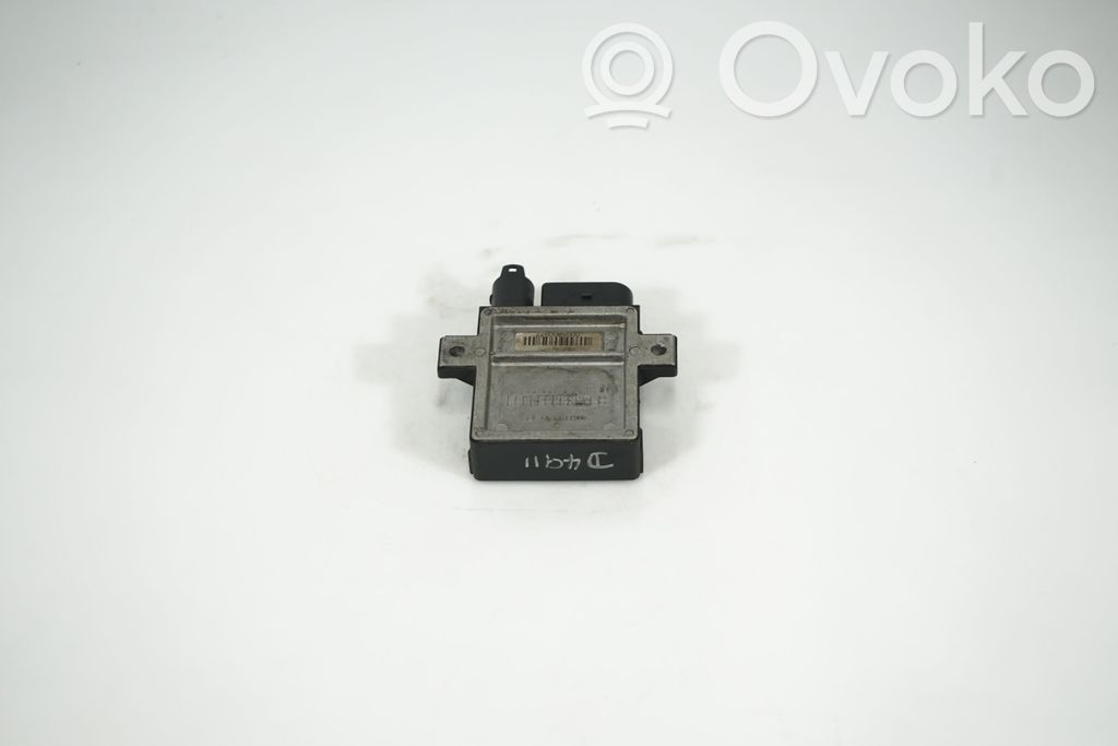 Glow plug pre-heat relay (5)
