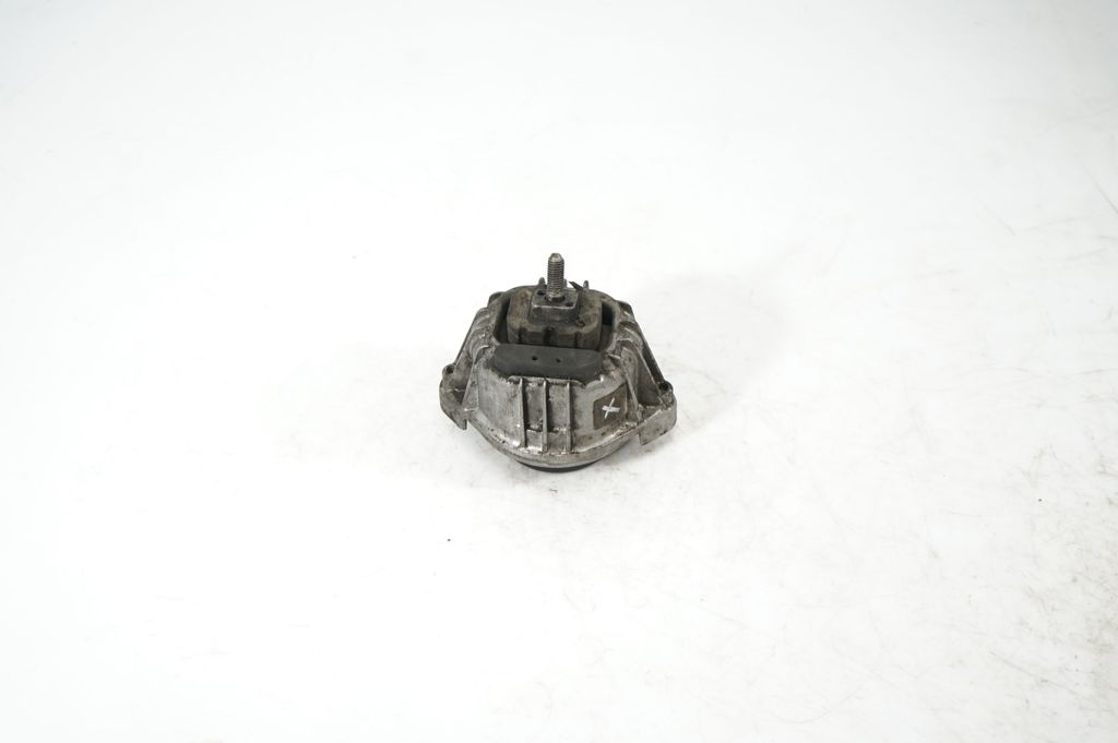 Engine mount bracket (2)