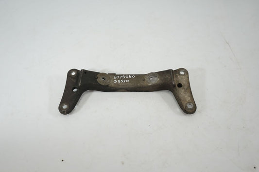 Gearbox mounting bracket