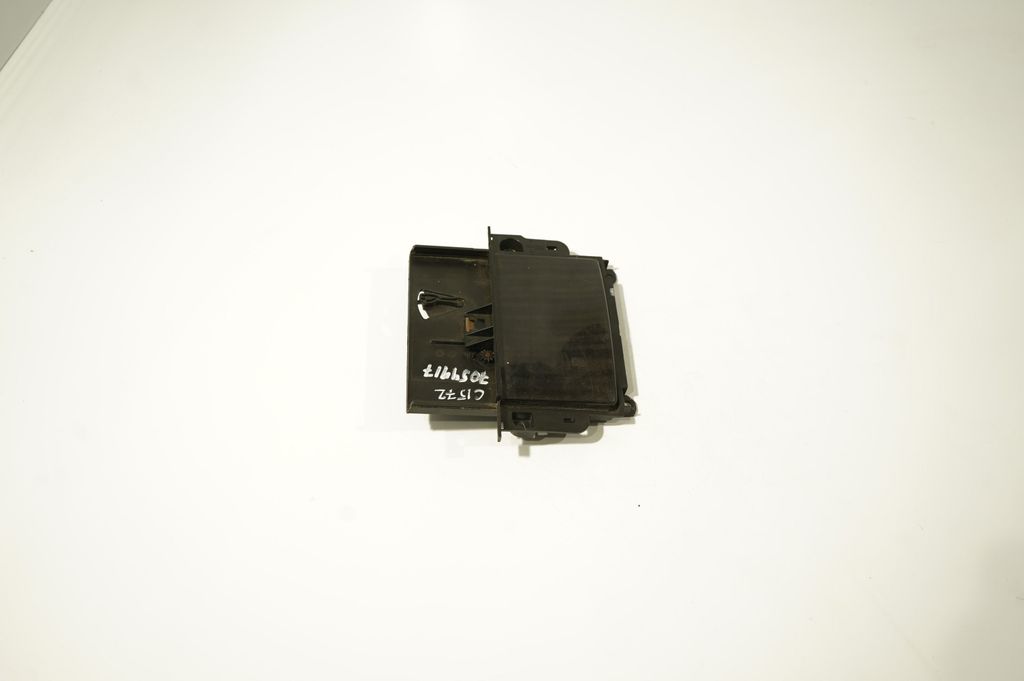 Car ashtray (4)
