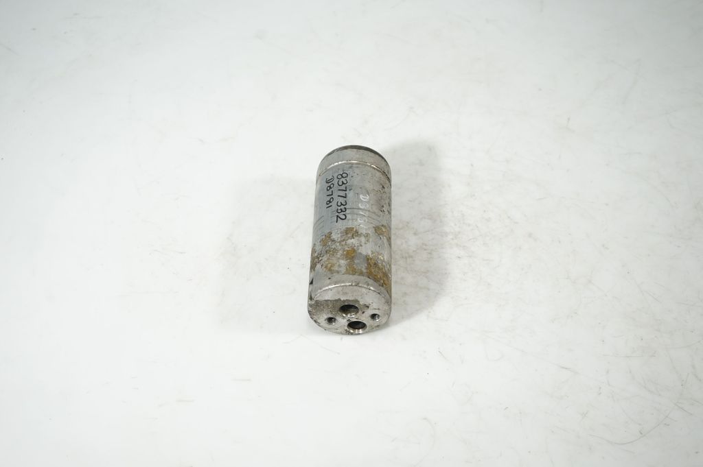 Air conditioning (A/C) air dryer (2)