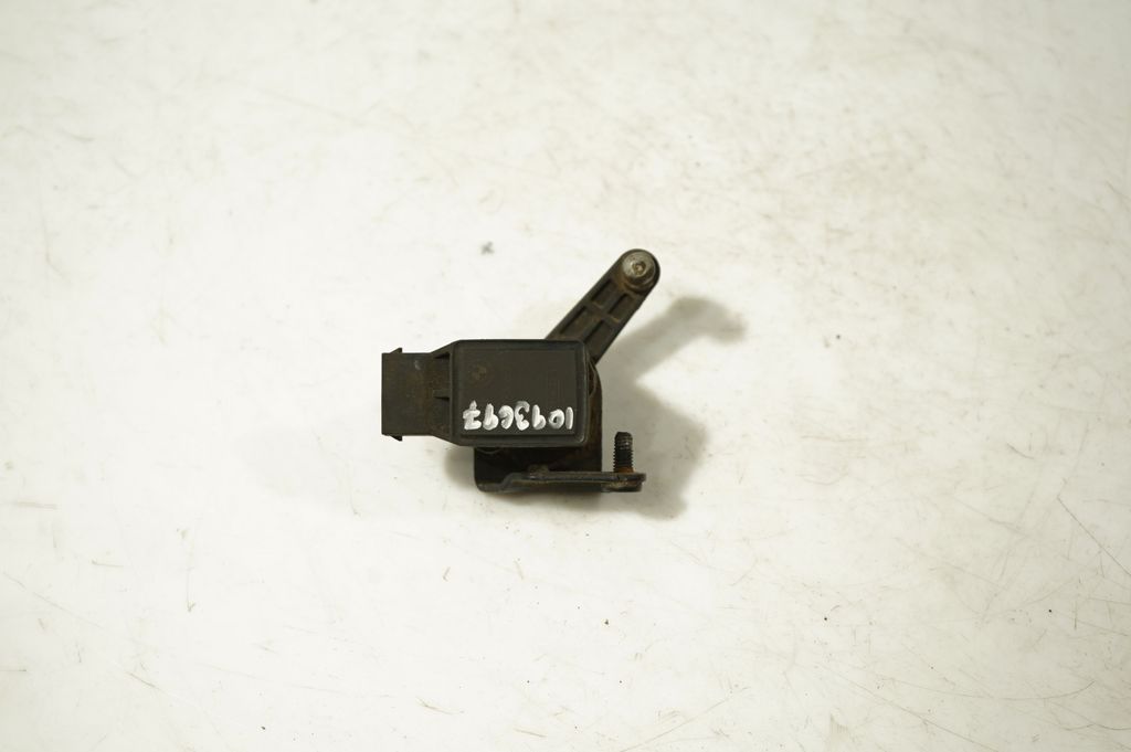 Headlight/headlamp level sensor (4)