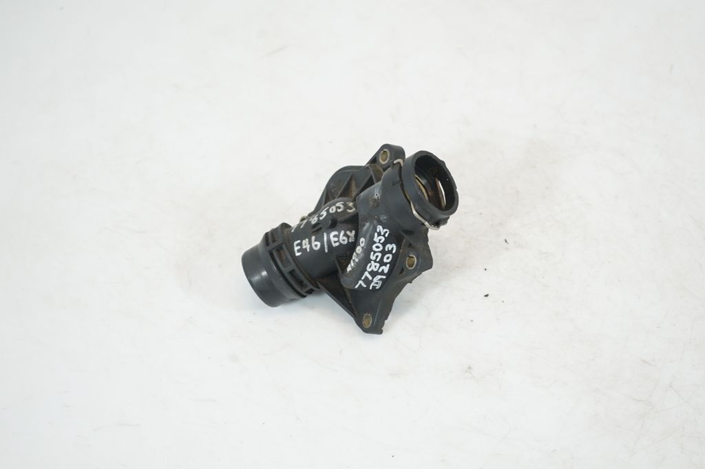 Thermostat/thermostat housing