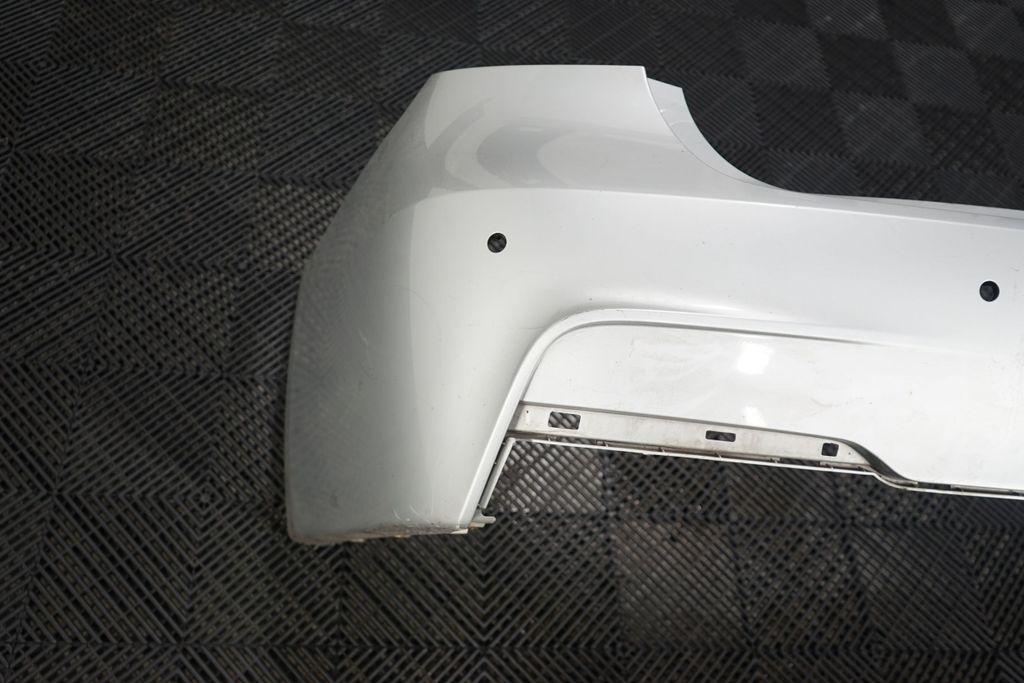 Rear bumper (7)