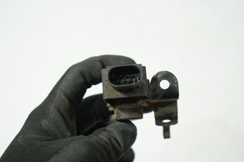 Headlight/headlamp level sensor (6)