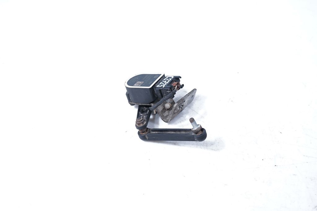 Headlight/headlamp level sensor (2)