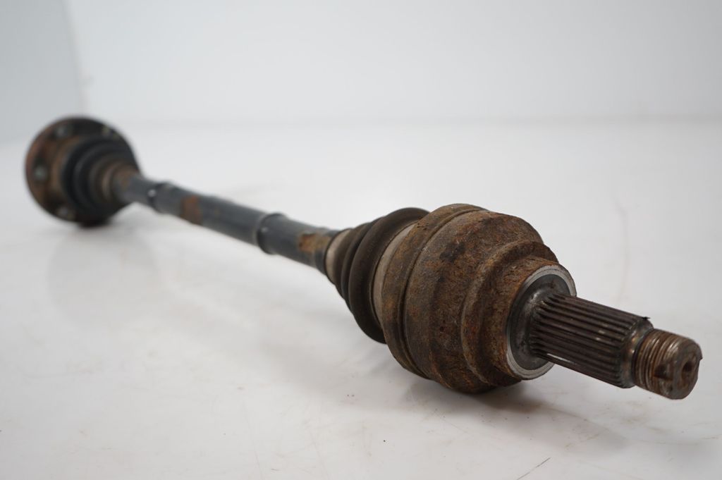 Rear driveshaft (5)