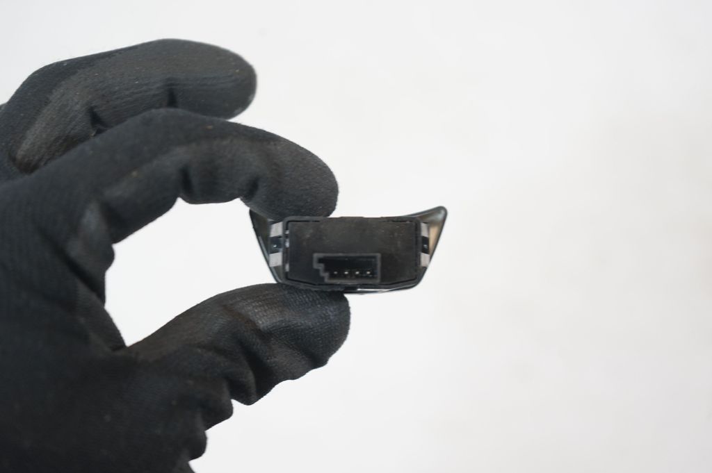 Other switches/knobs/shifts (7)