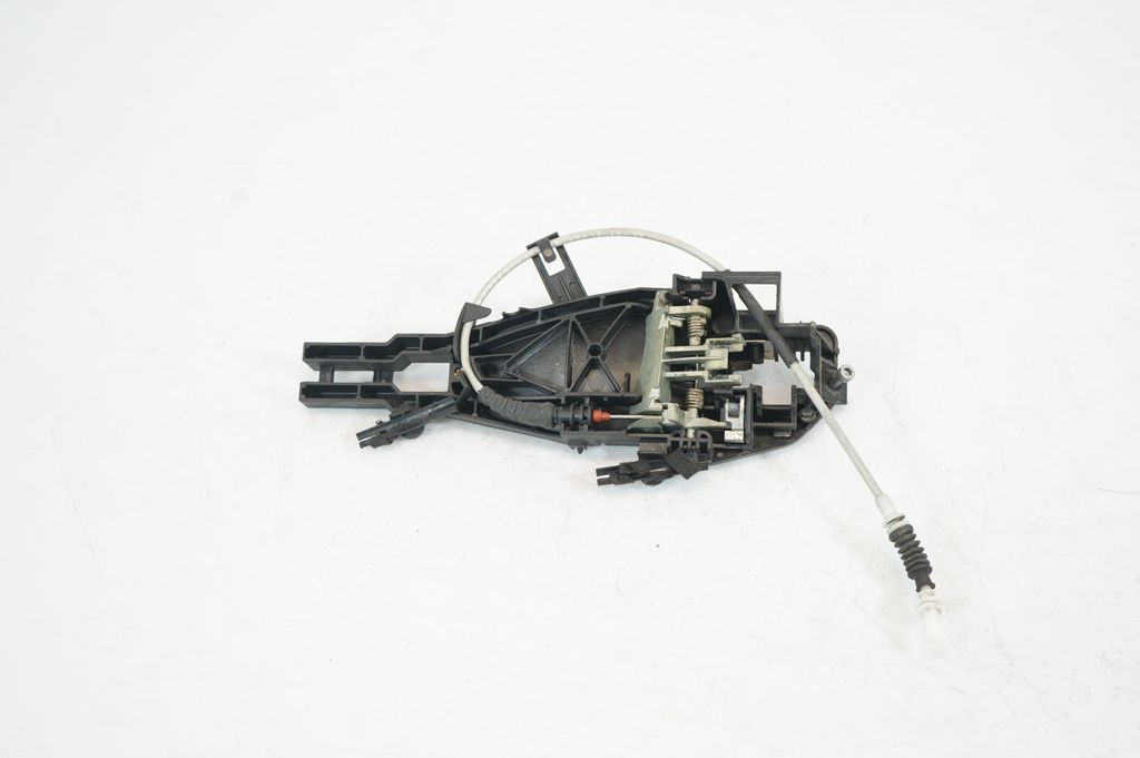 Front door exterior handle/bracket (5)