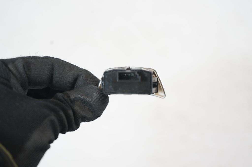 Other switches/knobs/shifts (9)