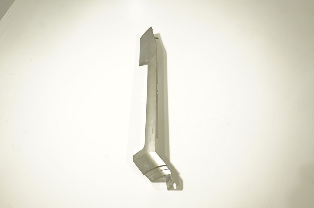 Dashboard glove box trim (2)