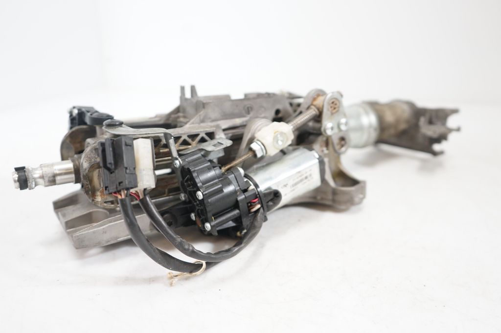 Steering wheel axle set (7)