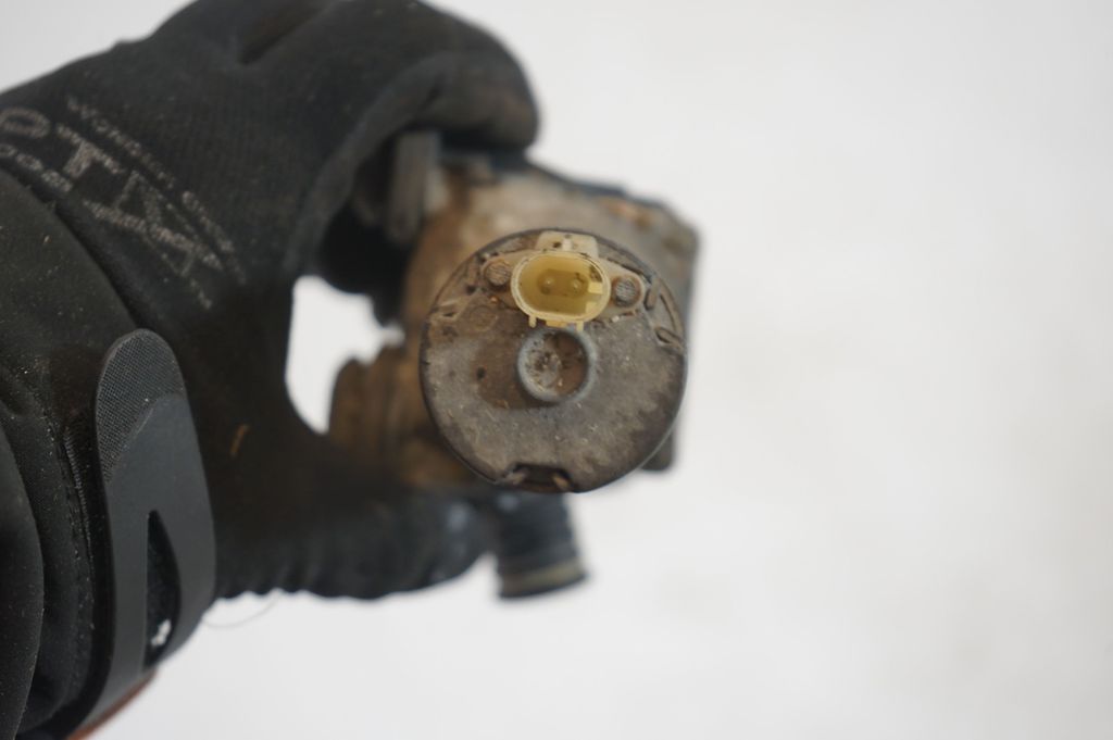 Electric auxiliary coolant/water pump (7)