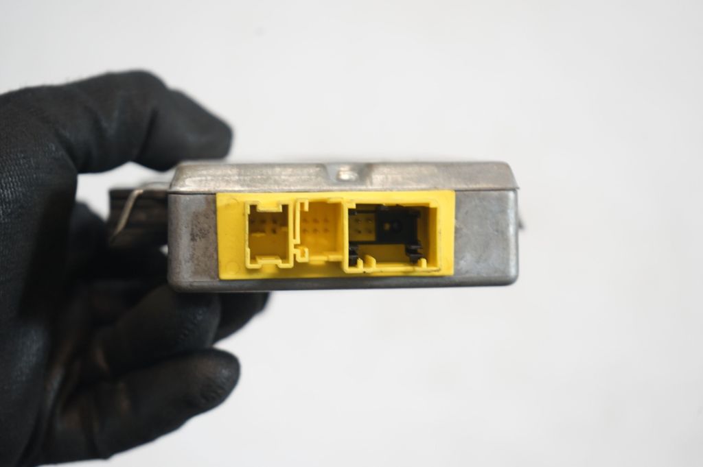 Door control unit/module (7)