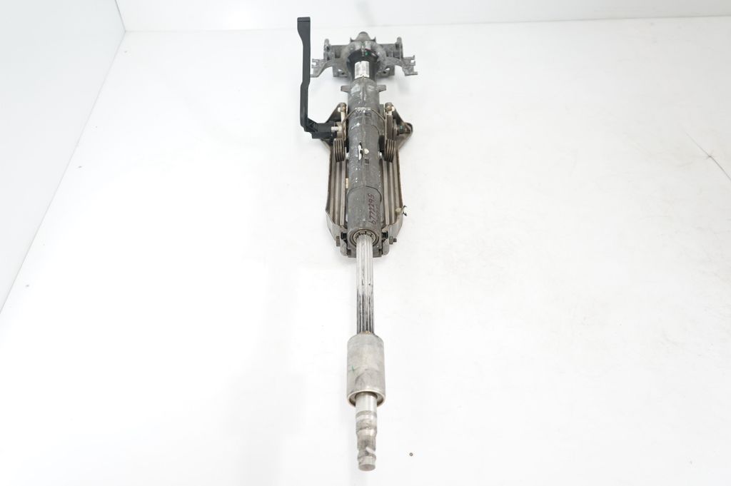 Steering wheel axle (4)