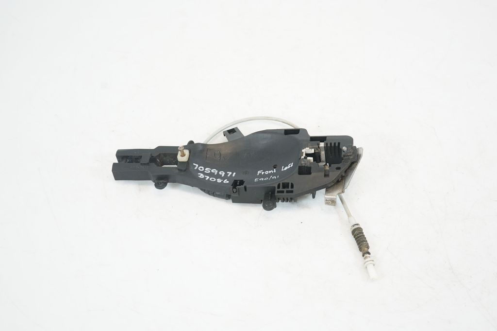 Front door exterior handle/bracket