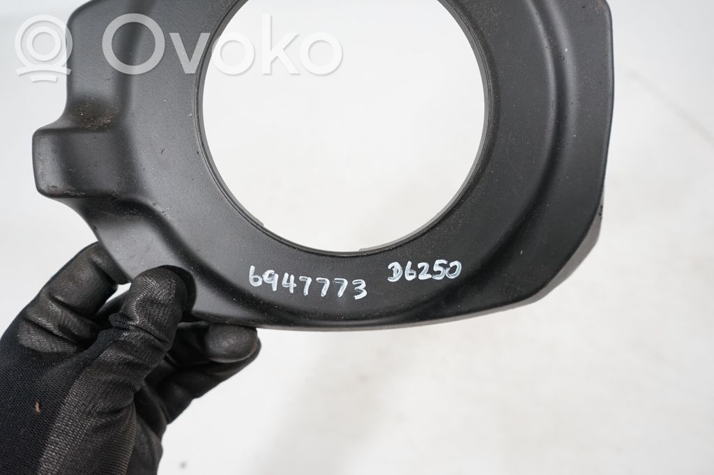 Steering wheel column trim (8)