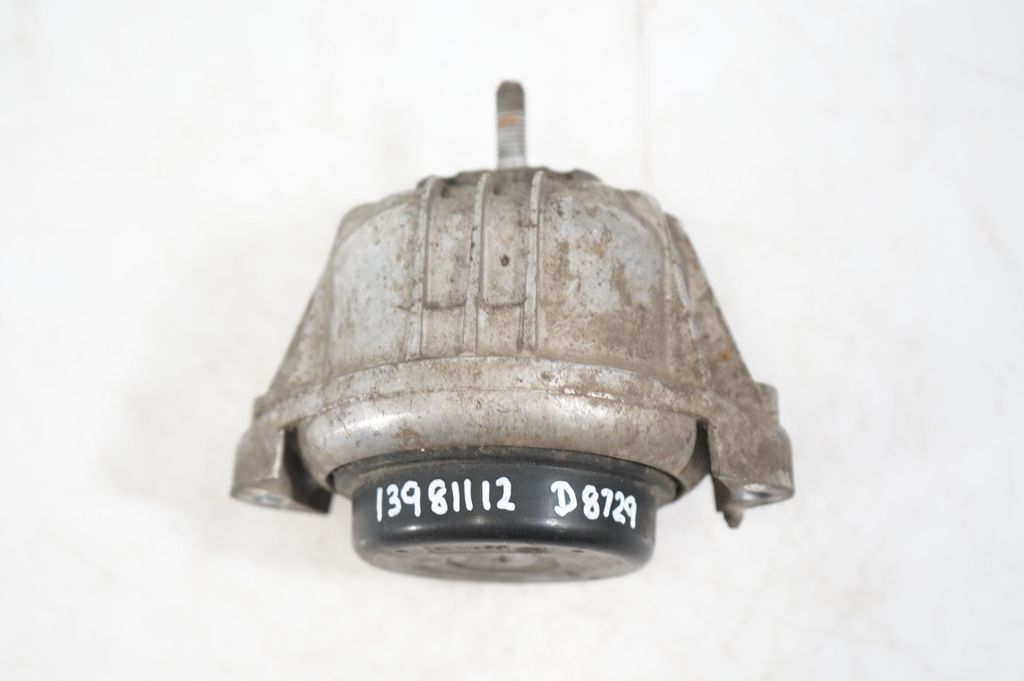 Engine mount bracket (8)