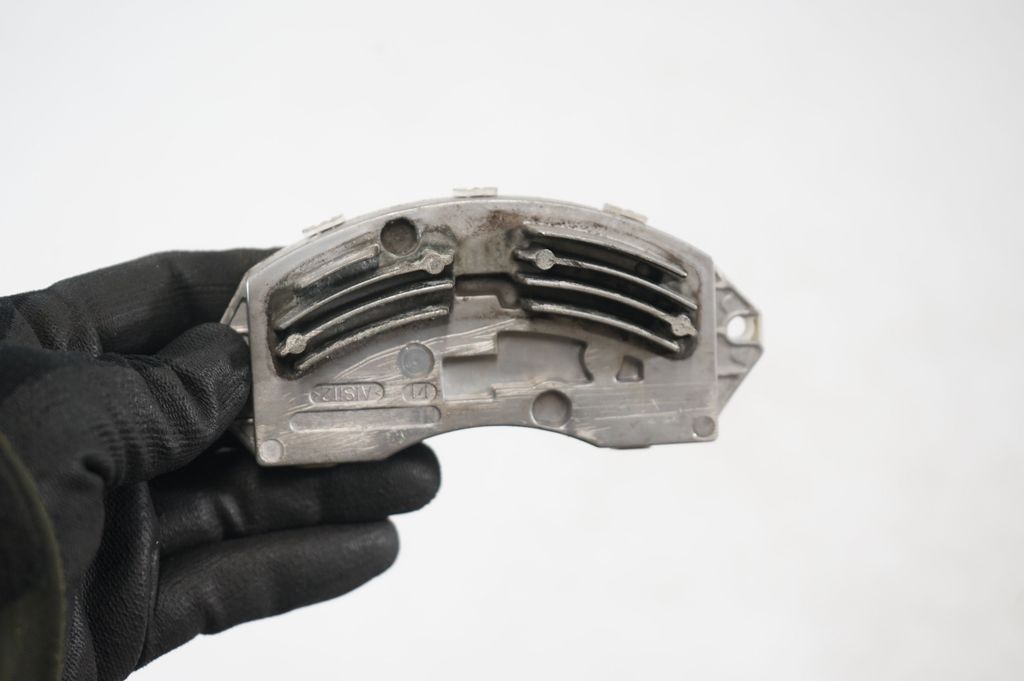 Heater blower motor/fan resistor (6)