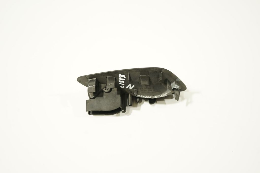 Rear door interior handle (3)