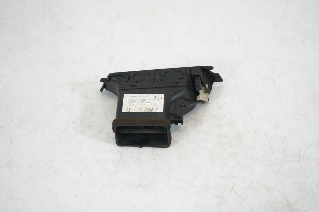 Dashboard side air vent grill/cover trim (3)