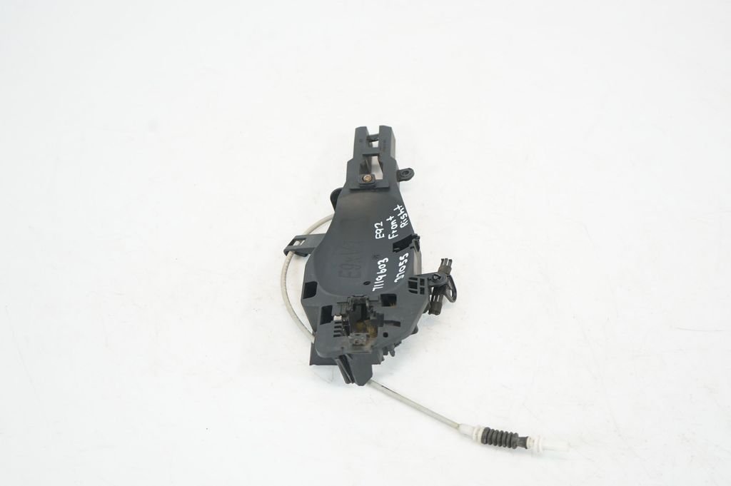 Front door coupe exterior handle/bracket (4)