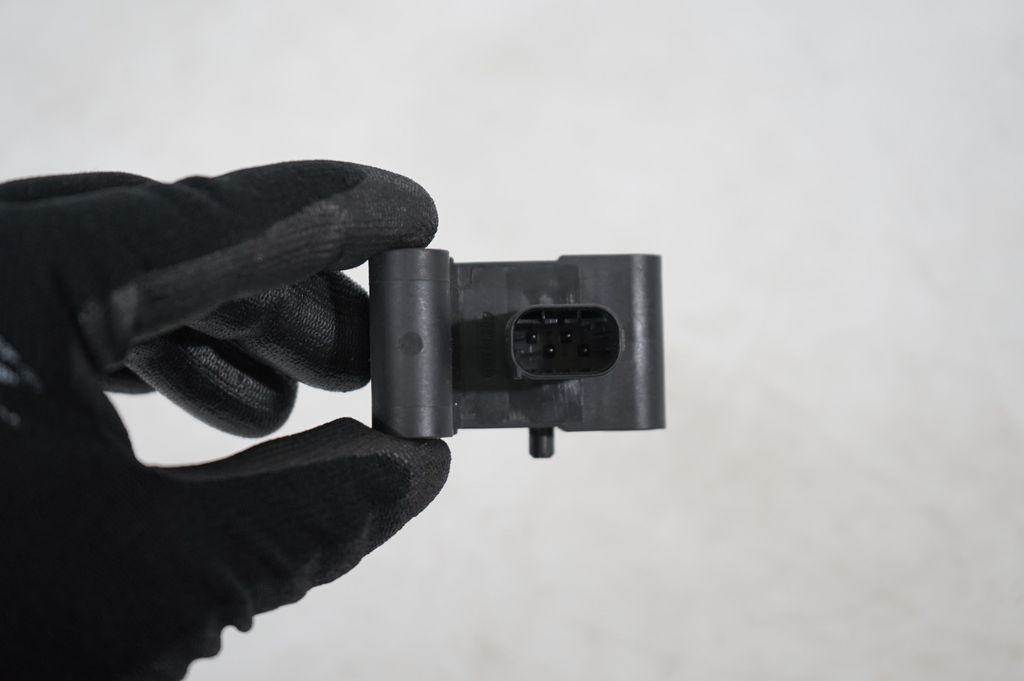 Airbag deployment crash/impact sensor (6)