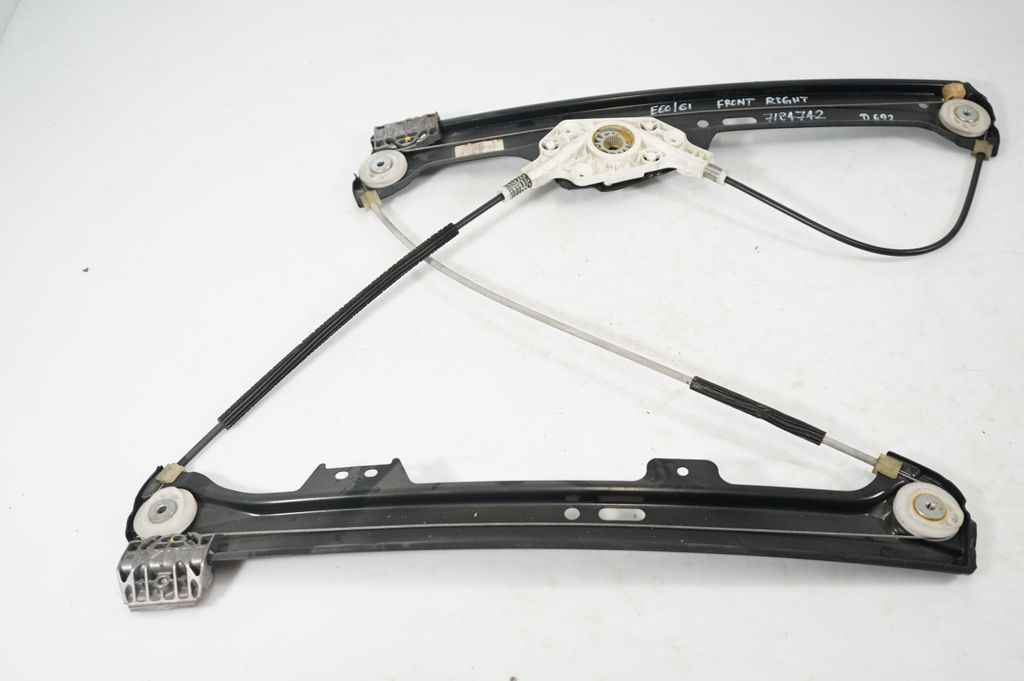 Front door window regulator with motor