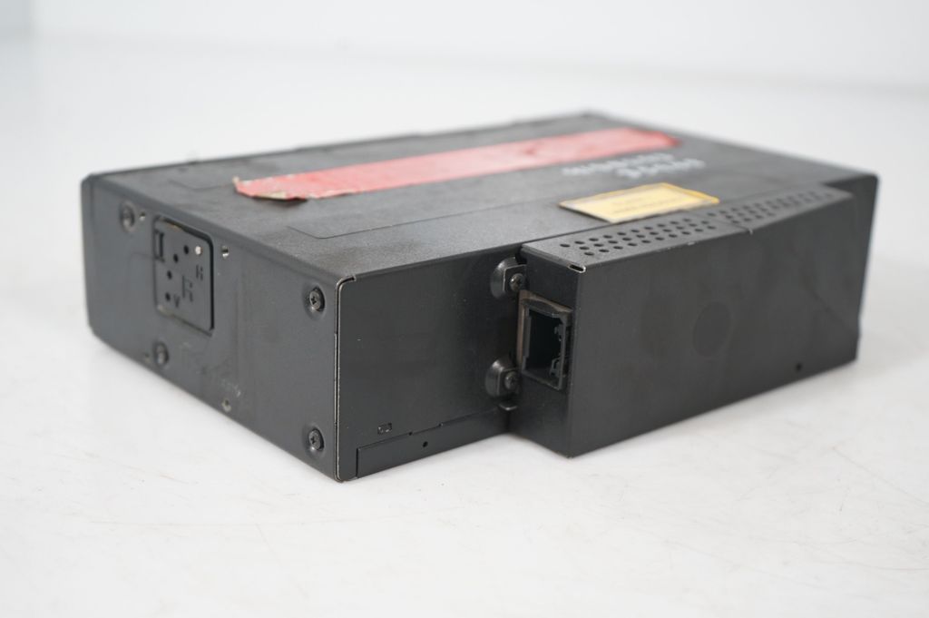 CD/DVD changer (8)