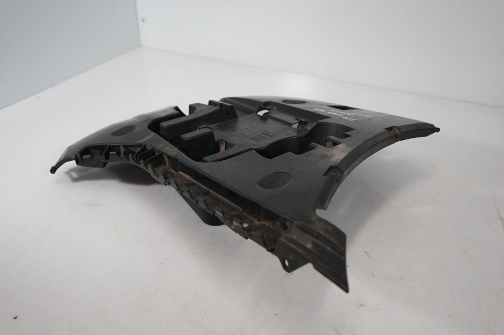 Rear bumper mounting bracket (5)