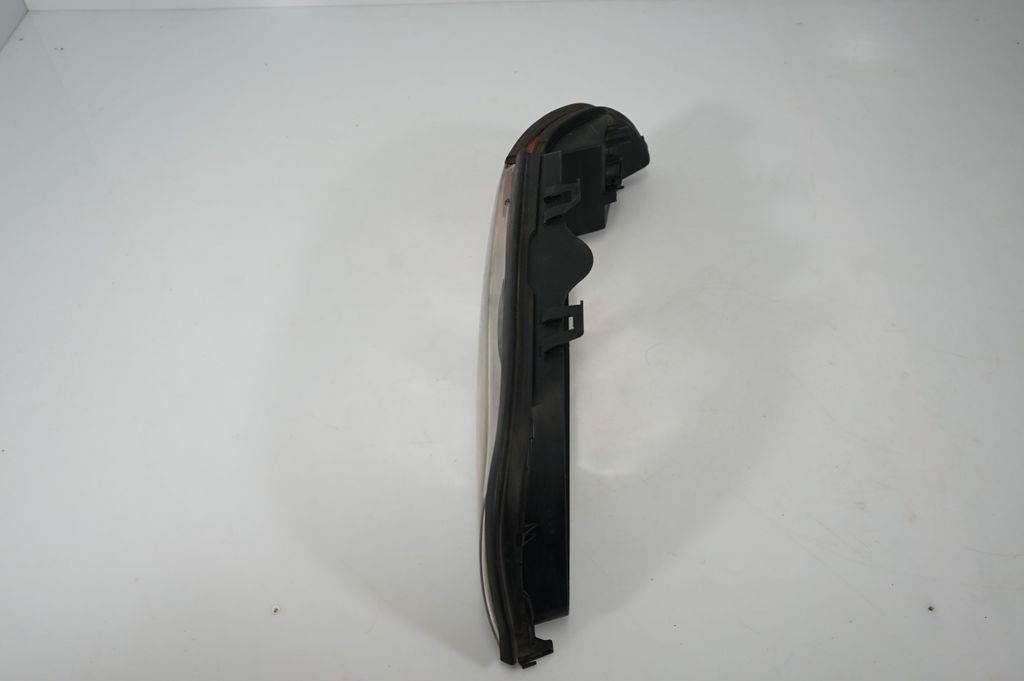 Headlight/headlamp (2)