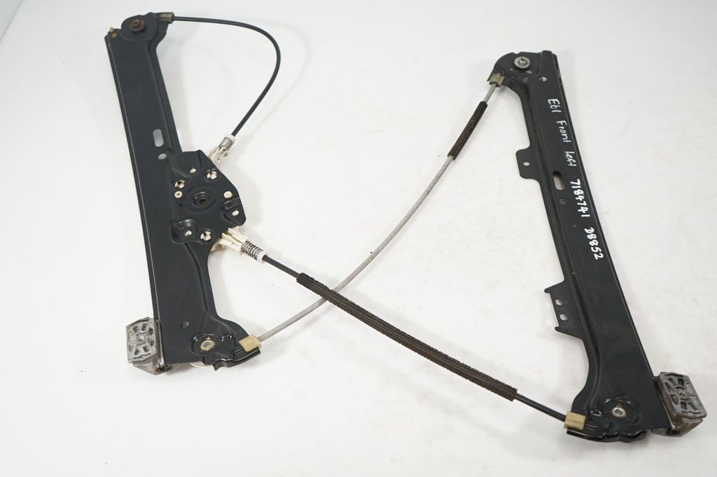 Front door window regulator with motor (2)