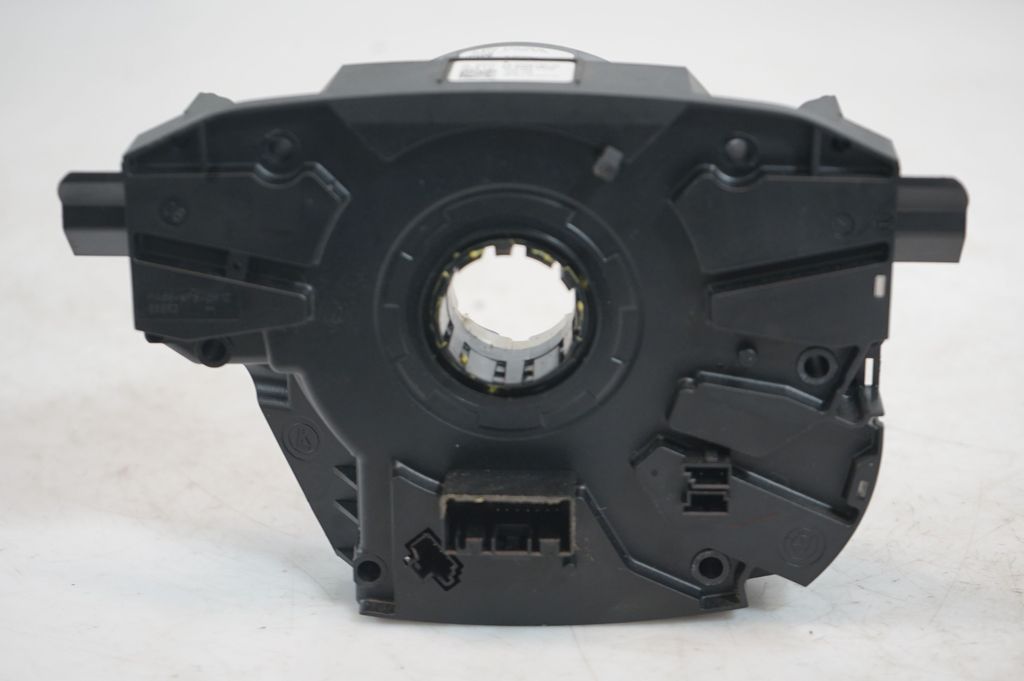 Wiper turn signal indicator stalk/switch (9)