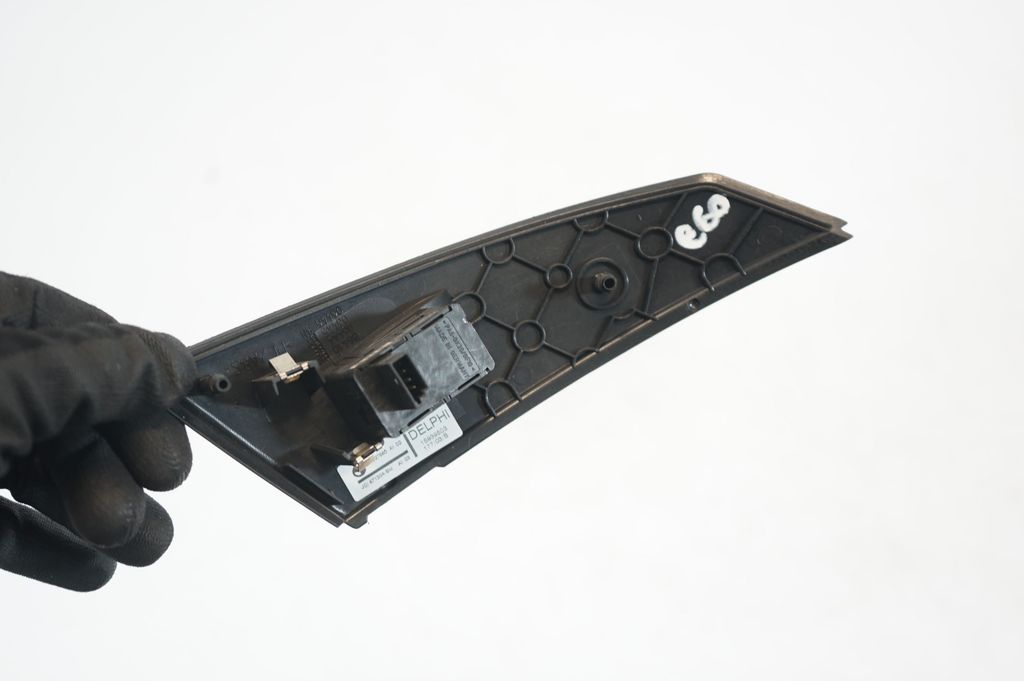 Electric window control switch (6)