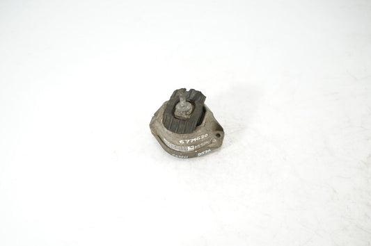 Engine mount bracket