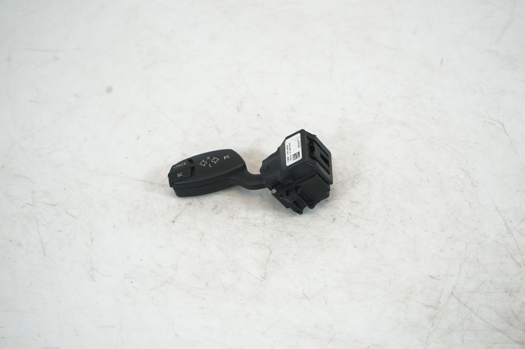 Wiper control stalk (5)