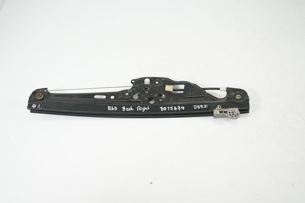 Rear door window regulator with motor