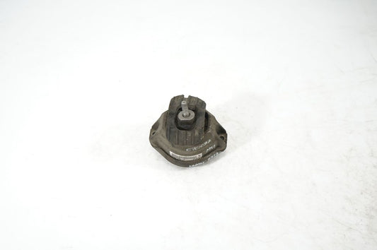 Engine mount bracket