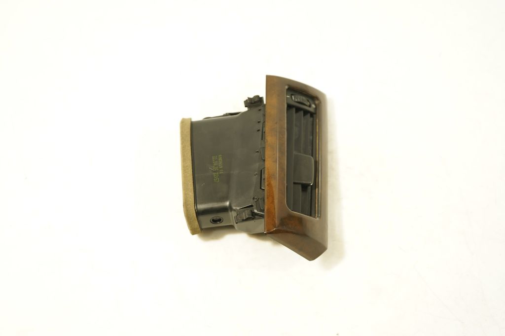 Dashboard side air vent grill/cover trim (4)