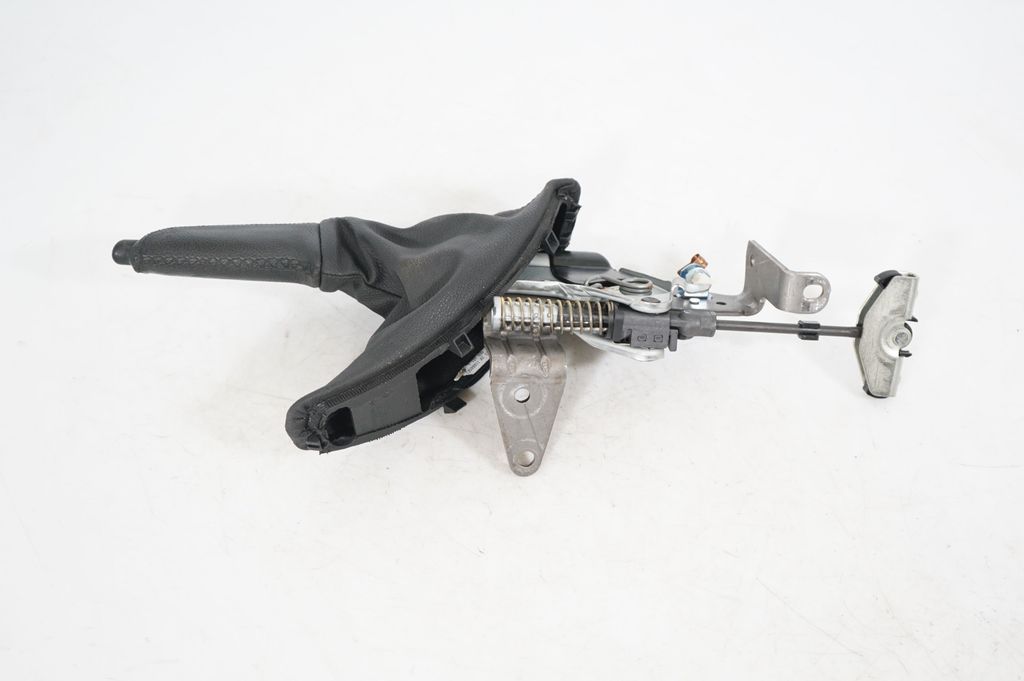 Handbrake/parking brake lever assembly (5)