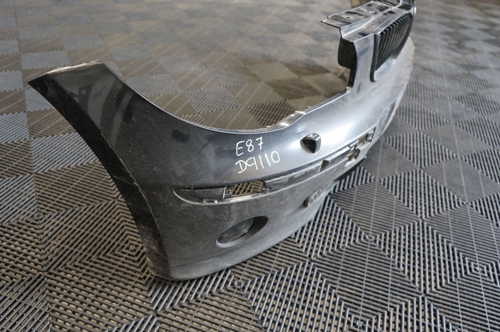 Front bumper (4)