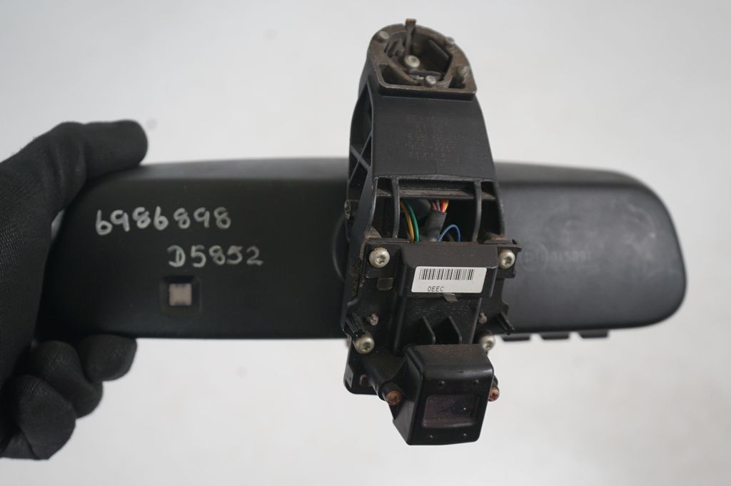 Rear view mirror (interior) (9)