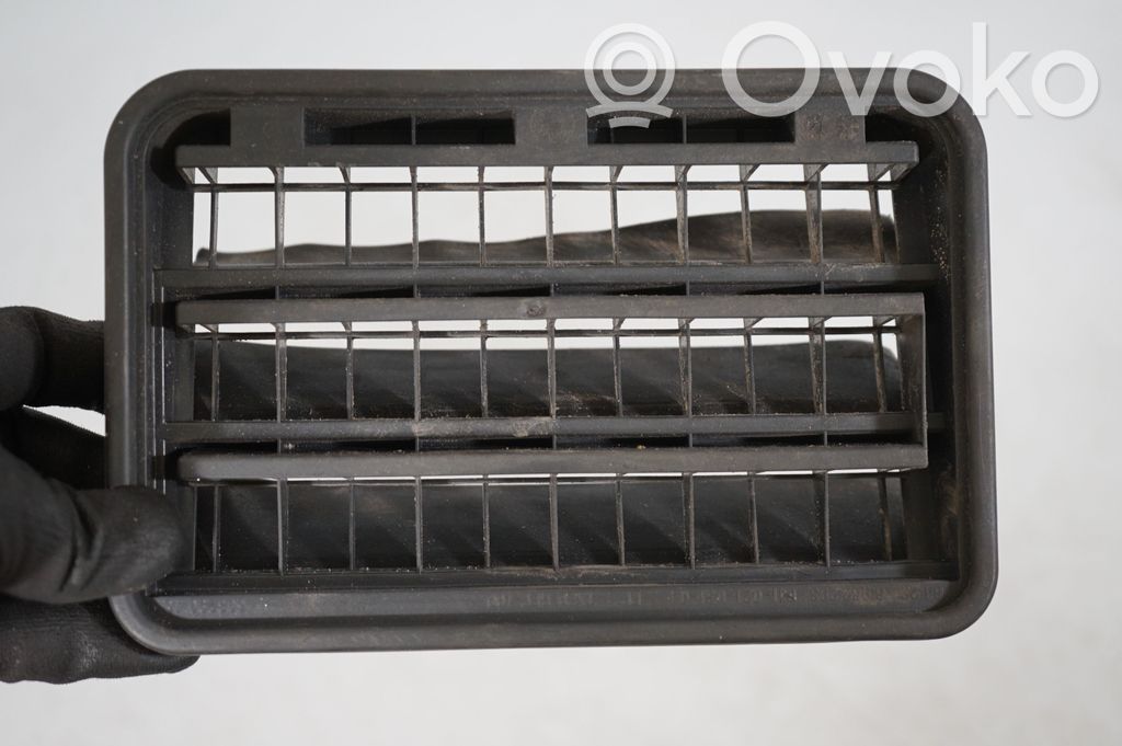 Quarter panel pressure vent (6)