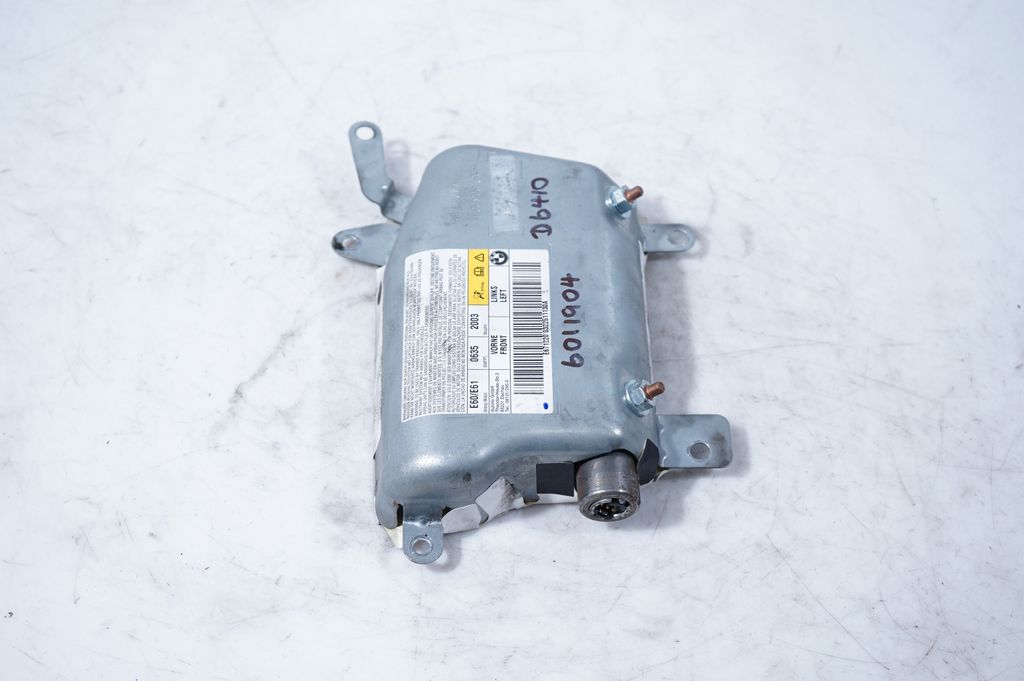 Front door airbag (4)