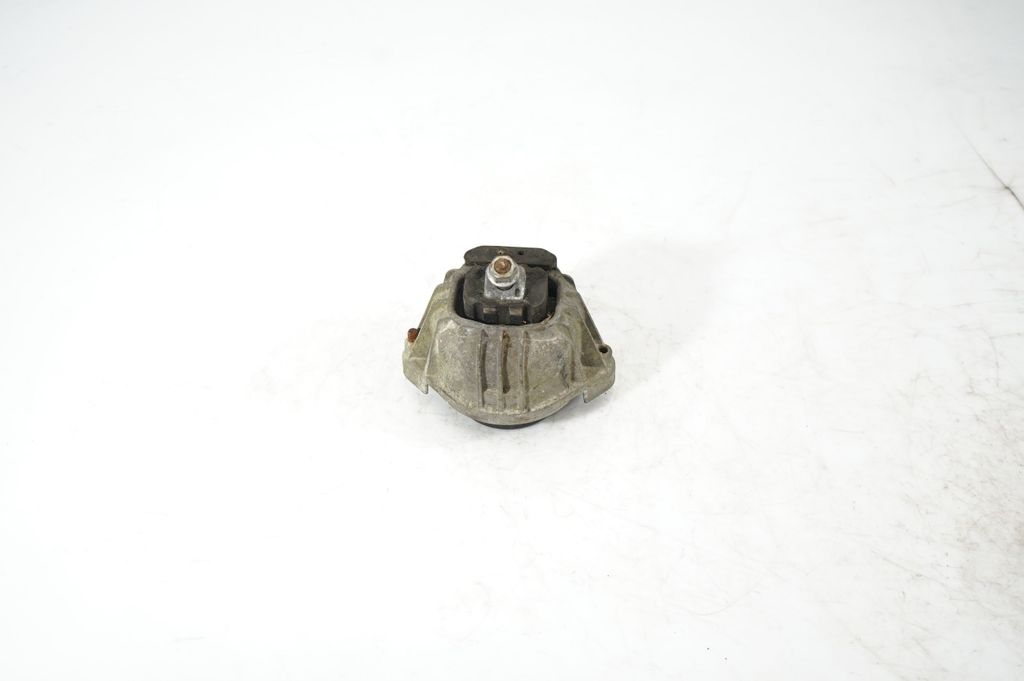 Engine mount bracket (2)