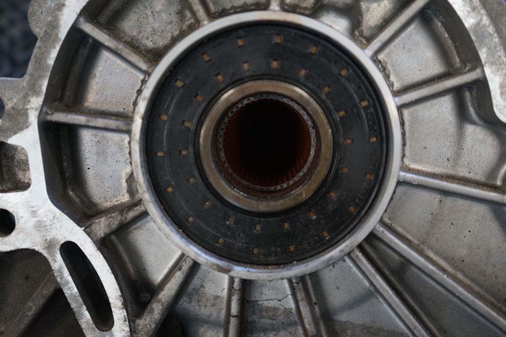 Automatic gearbox (7)