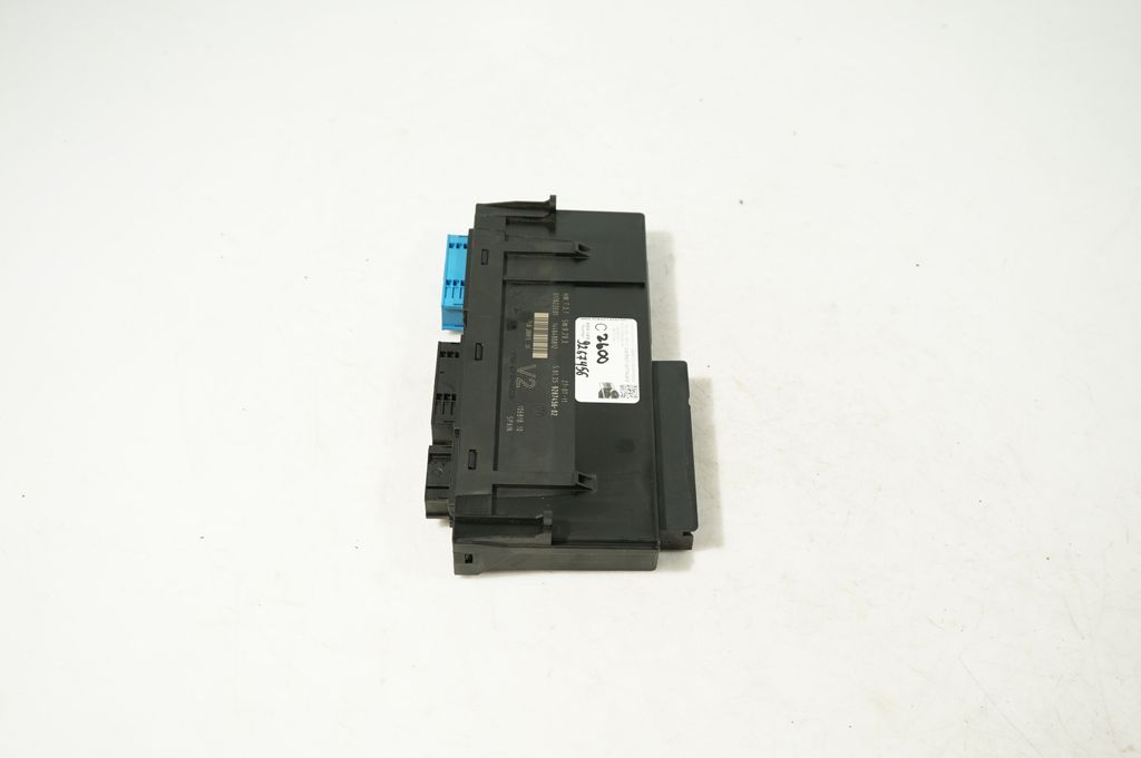 Comfort/convenience module (2)