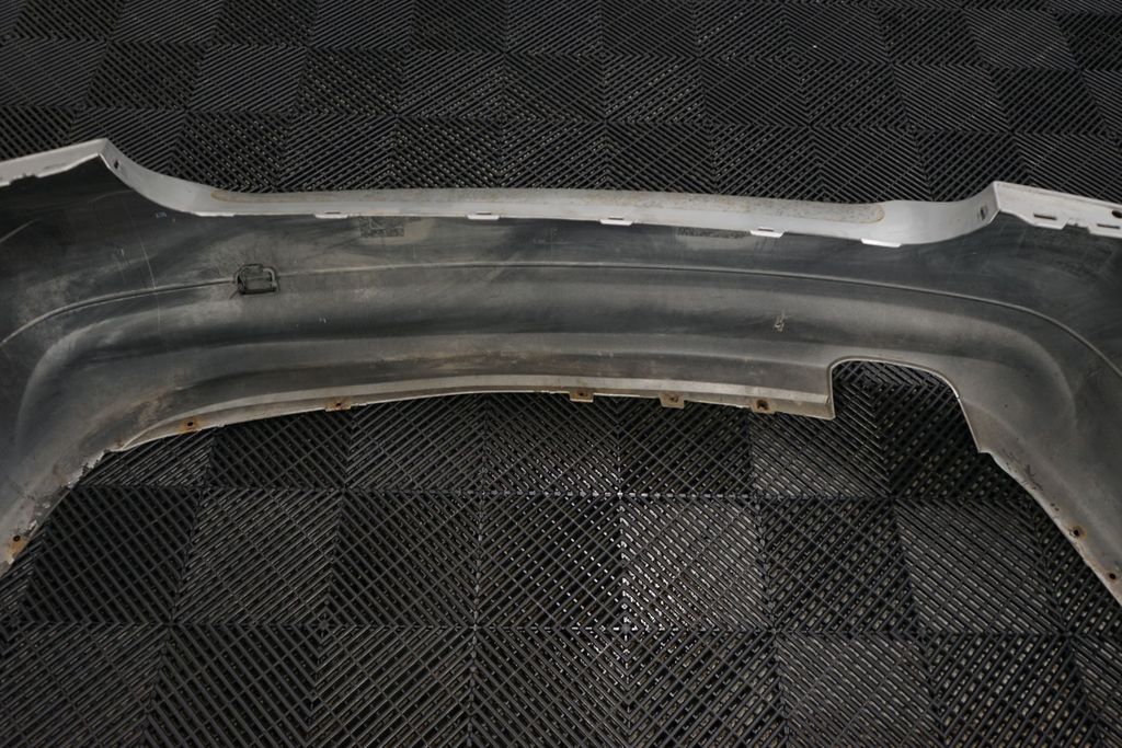 Rear bumper (11)